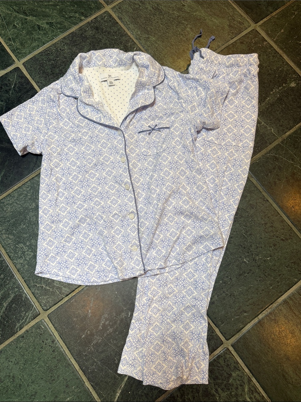 Women’s Light Blue Patterned Pajama Set - Short Sleeve Top & Pants